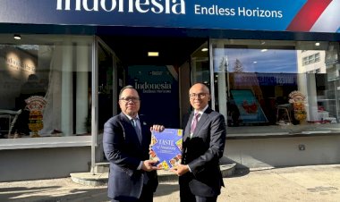 Buku-Rasa-Bhayangkara-Nusantara-Versi-Bahasa-Inggris-Hadir-di-WEF-Swiss-2026-Perkuat-Diplomasi-Presiden