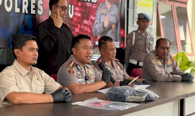 Kapolres-Batu-Kembalikan-Motor-Korban-Kasus-Ganjal-Es-Krim-Fiktif